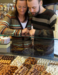 chocolate-shop-couple-med-65280230