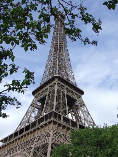 eiffel-tower-paris003